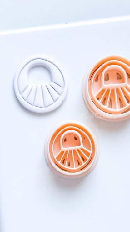 Ribbed Oval Polymer Clay Cutter: Arched Rib Design for Earrings