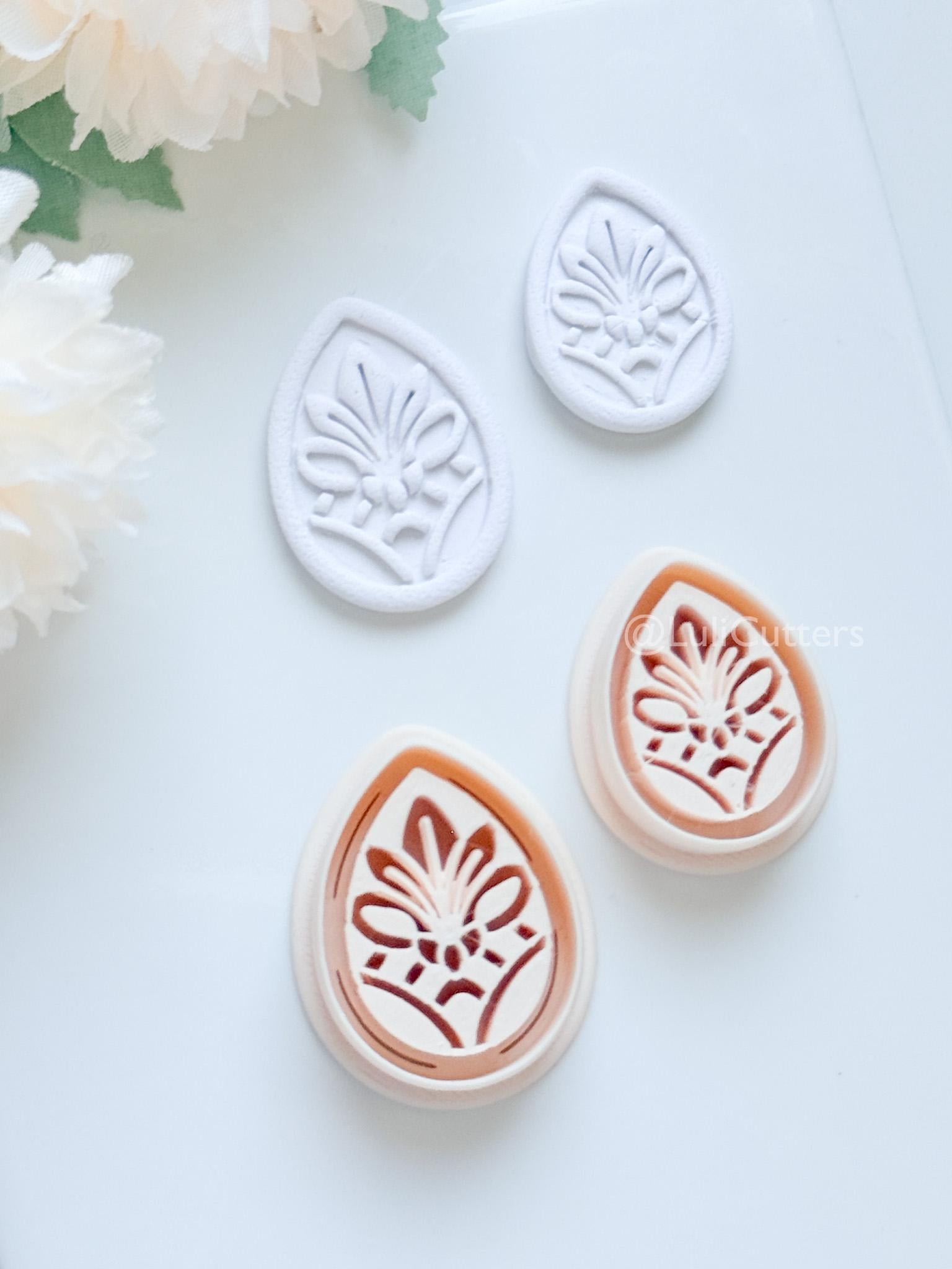 Tearlo Polymer Clay Cutter: Ornate Teardrop Shape for Earrings