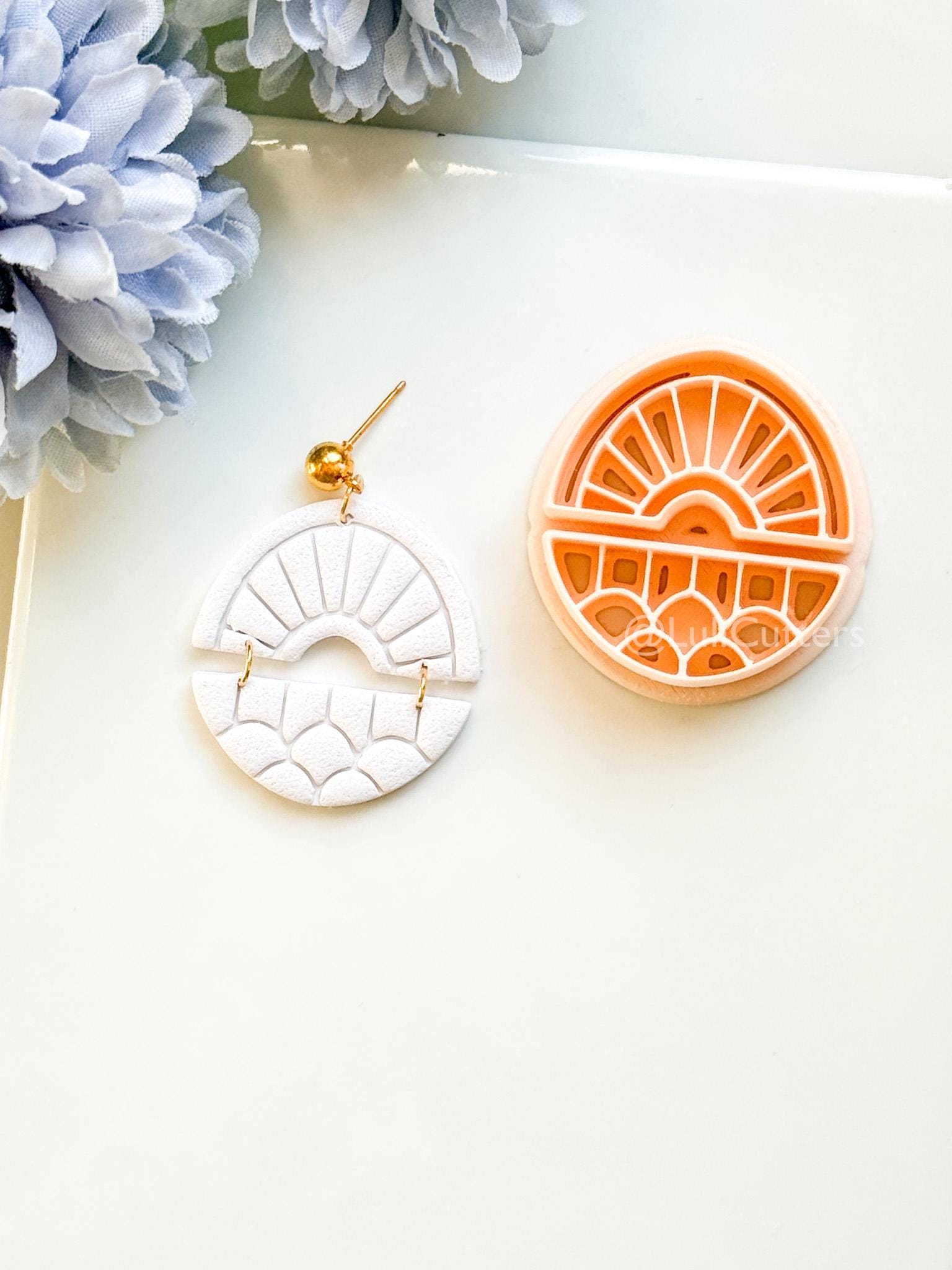 Solenne Ray Polymer Clay Cutter: Split Sunray Design for Earrings