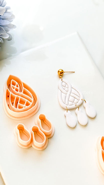 Coil Drop Polymer Clay Cutter: Intertwined Teardrop Design for Earrings