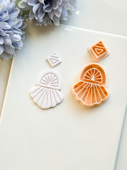 Celia Fern Polymer Clay Cutter: Radiant Fan Design for Earrings