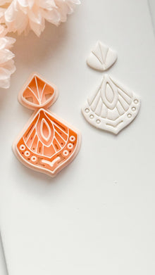 Dalina Fan Clay Cutter: Art Deco Polymer Clay Earring Shape