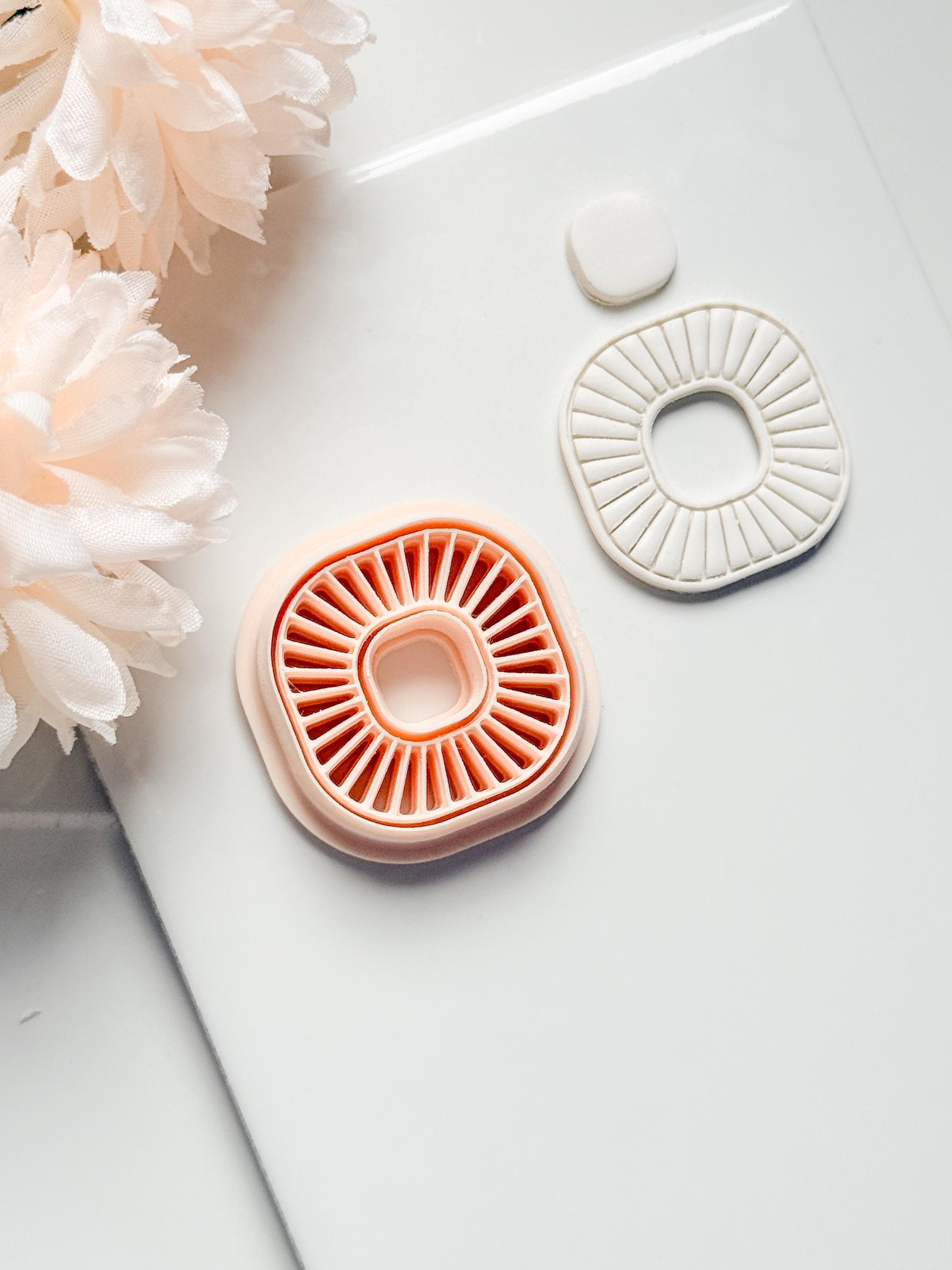 Sunray Square Clay Cutter: Radiating Line Detail for Earrings