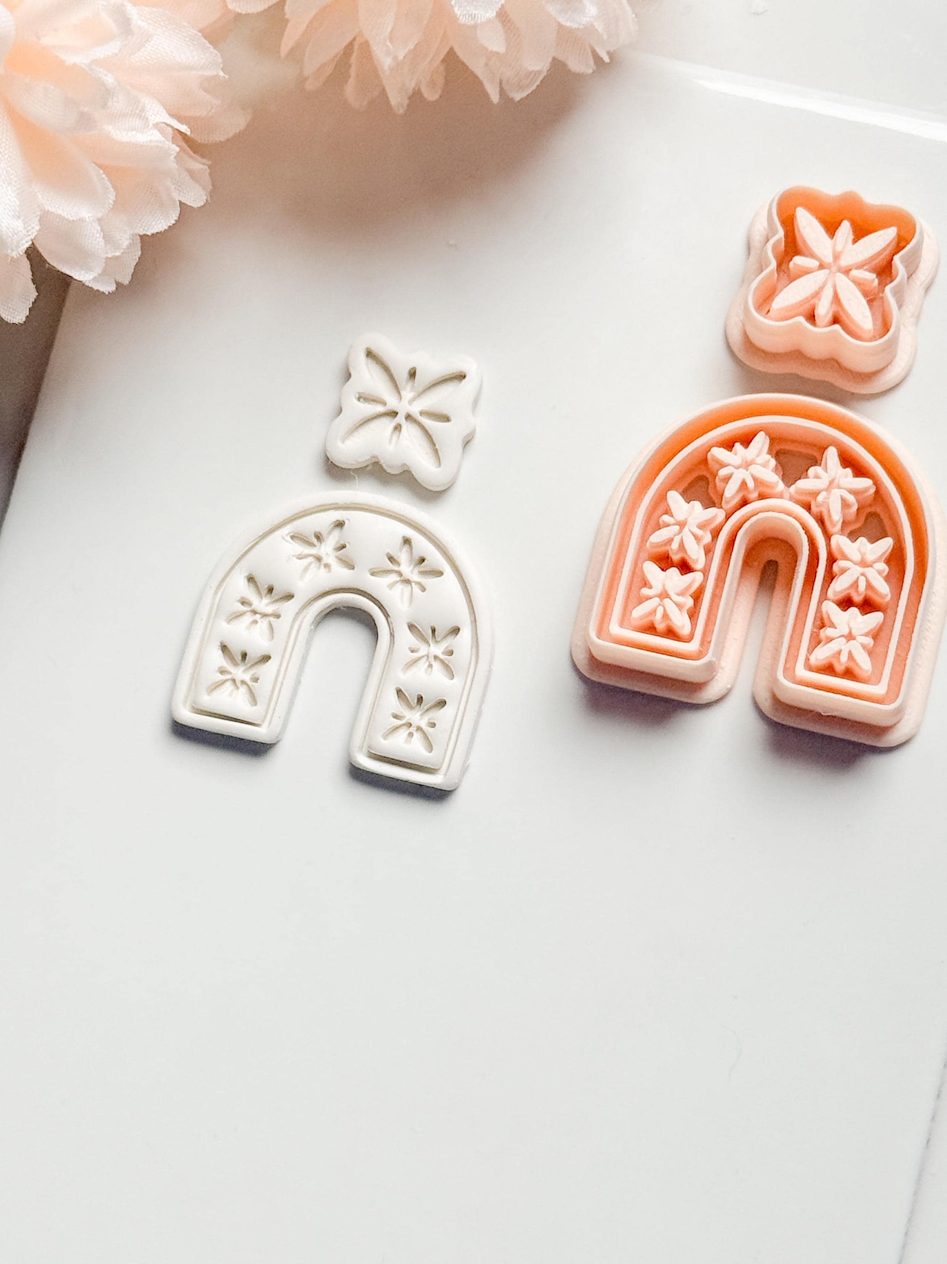 Fern Story Floral Arch Clay Cutter: U-Shape with Botanical Topper