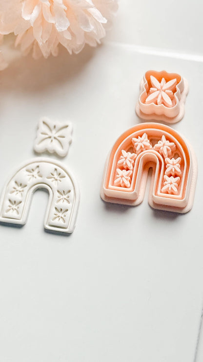 Fern Story Floral Arch Clay Cutter: U-Shape with Botanical Topper