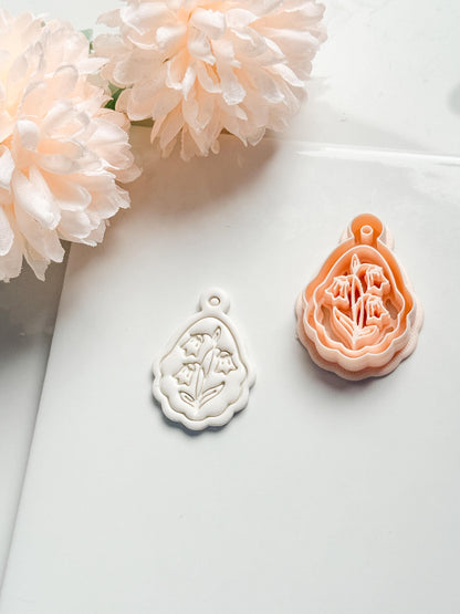 Mira Lilly Clay Cutter: Scalloped Lily of the Valley Pendant Shape