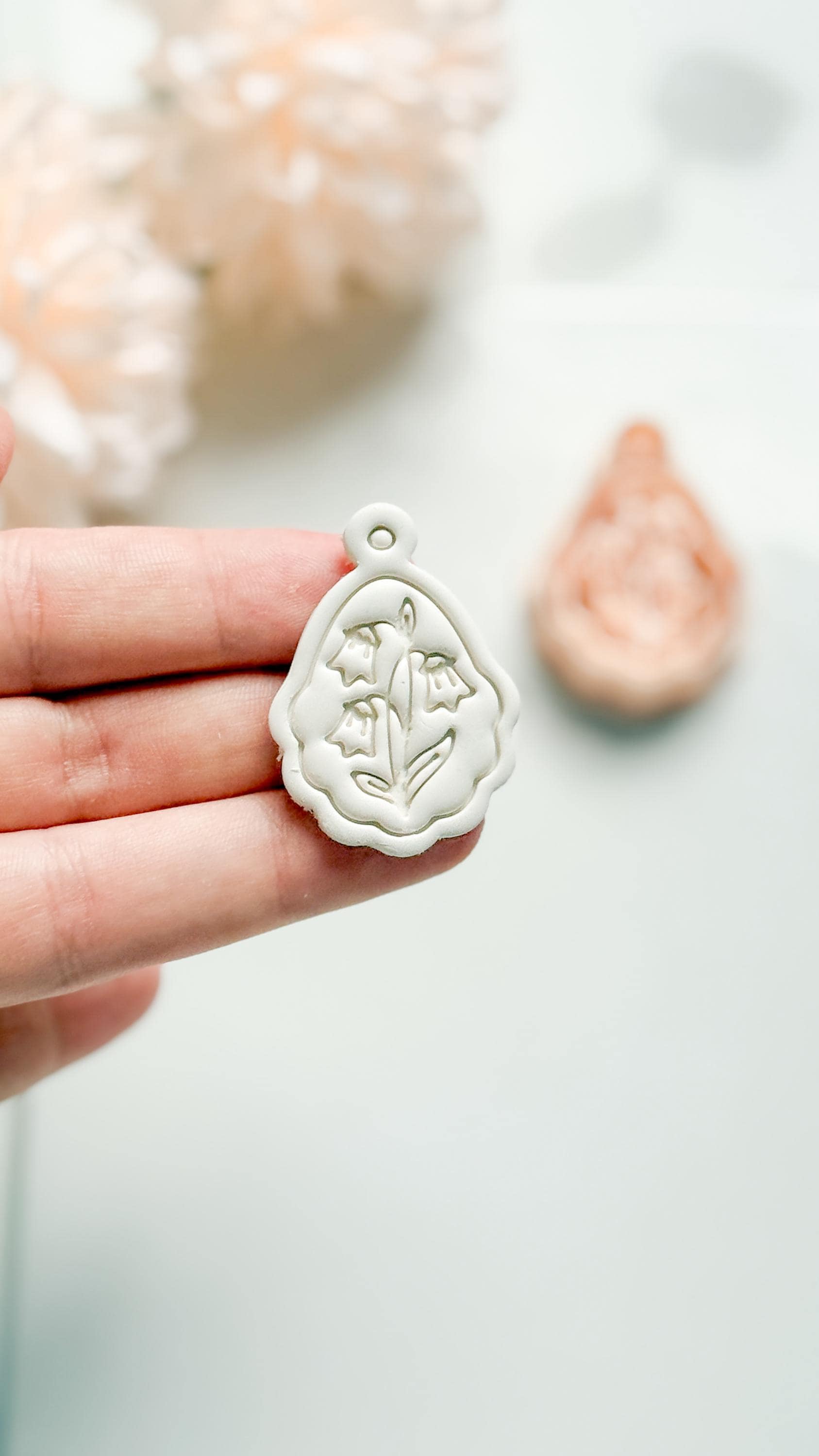 Mira Lilly Clay Cutter: Scalloped Lily of the Valley Pendant Shape