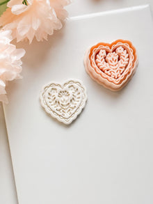 Folka Love Clay Cutter Set: Scalloped Heart with Floral Folk Pattern
