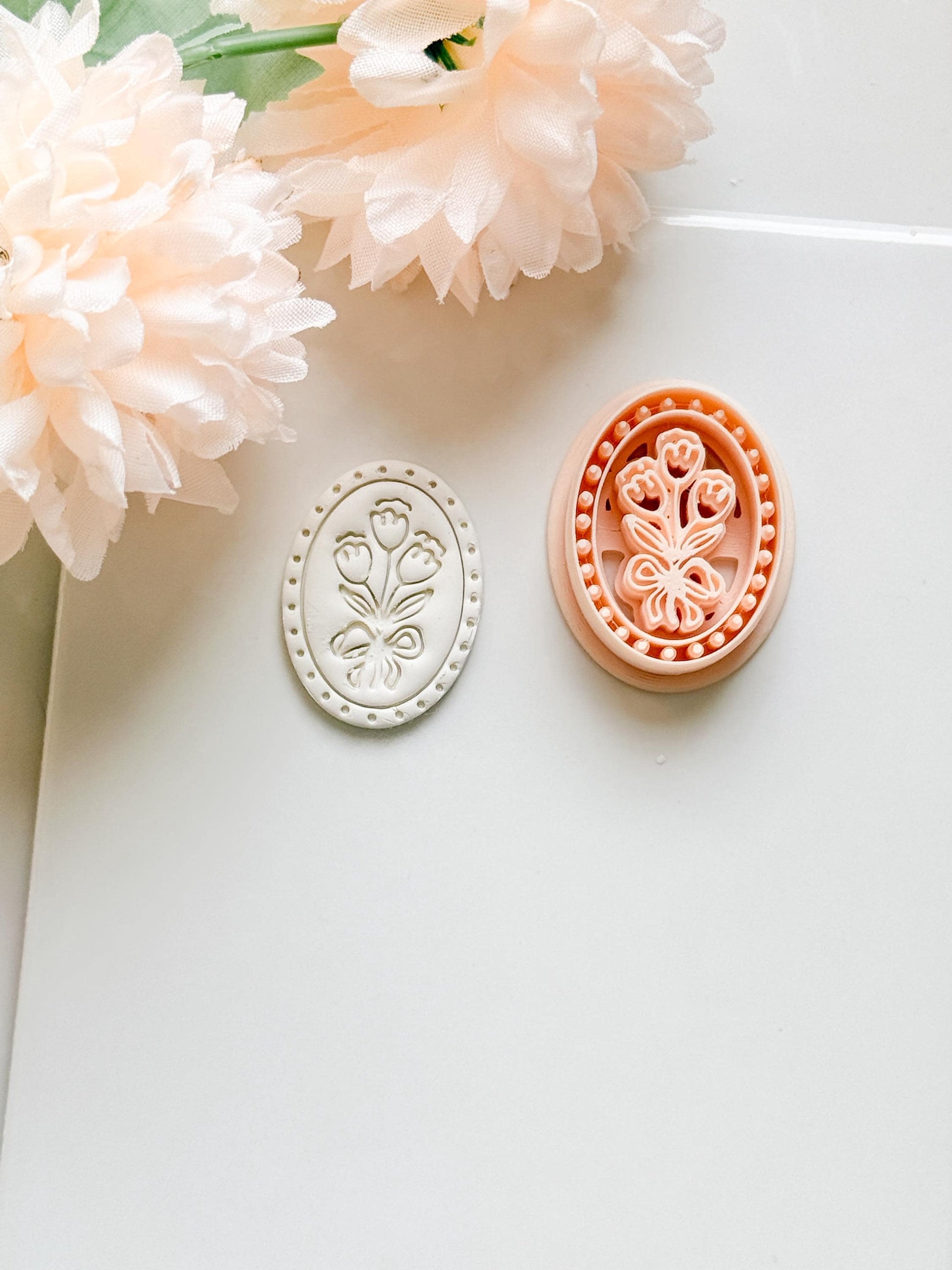 Tulip Cameo Clay Cutter Set: Oval Floral Design with Bow Embossing