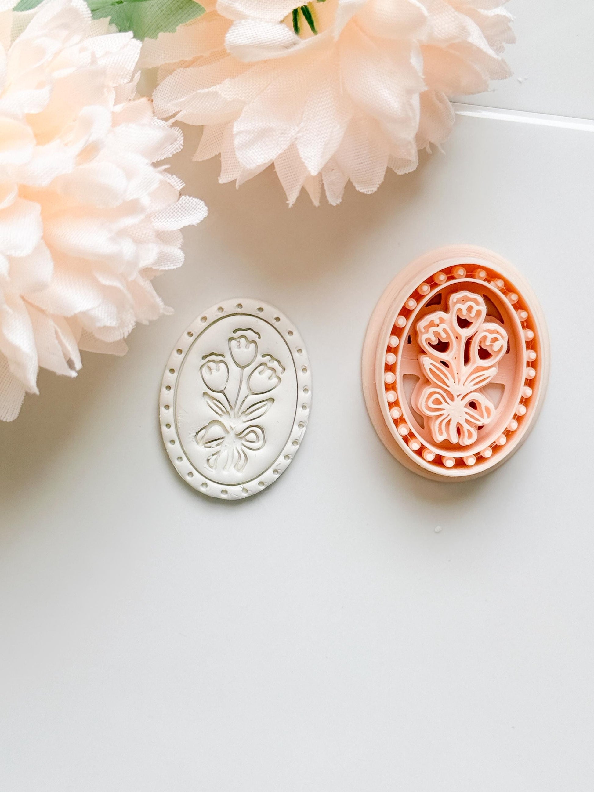 Tulip Cameo Clay Cutter Set: Oval Floral Design with Bow Embossing