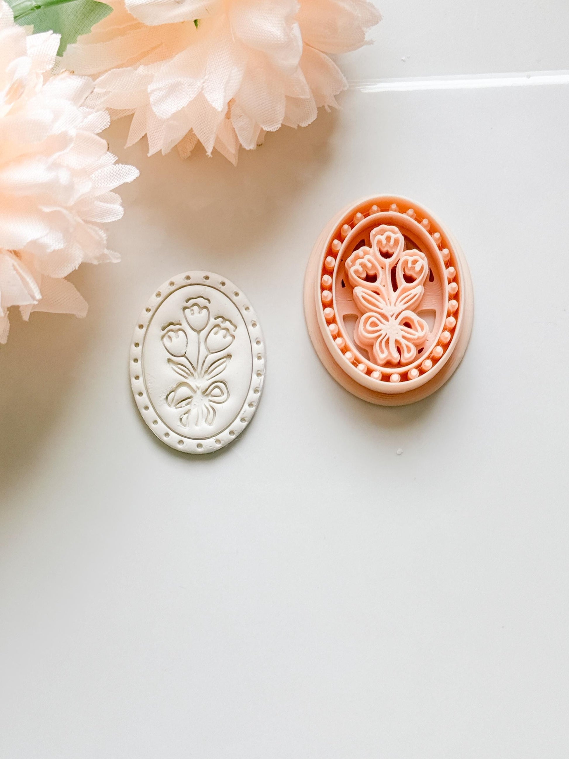 Tulip Cameo Clay Cutter Set: Oval Floral Design with Bow Embossing