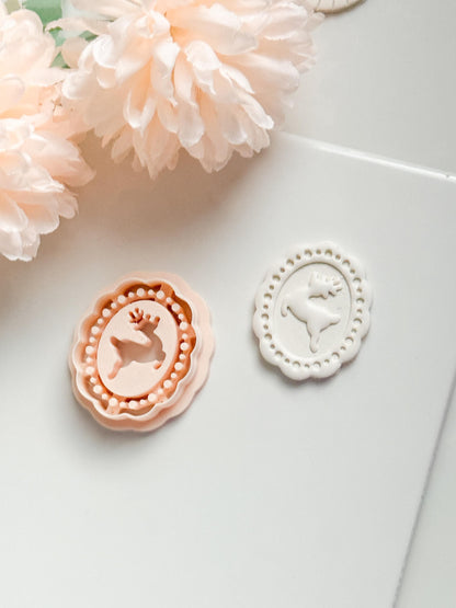 Jolly Deer Clay Cutter: Framed Reindeer Cameo Design