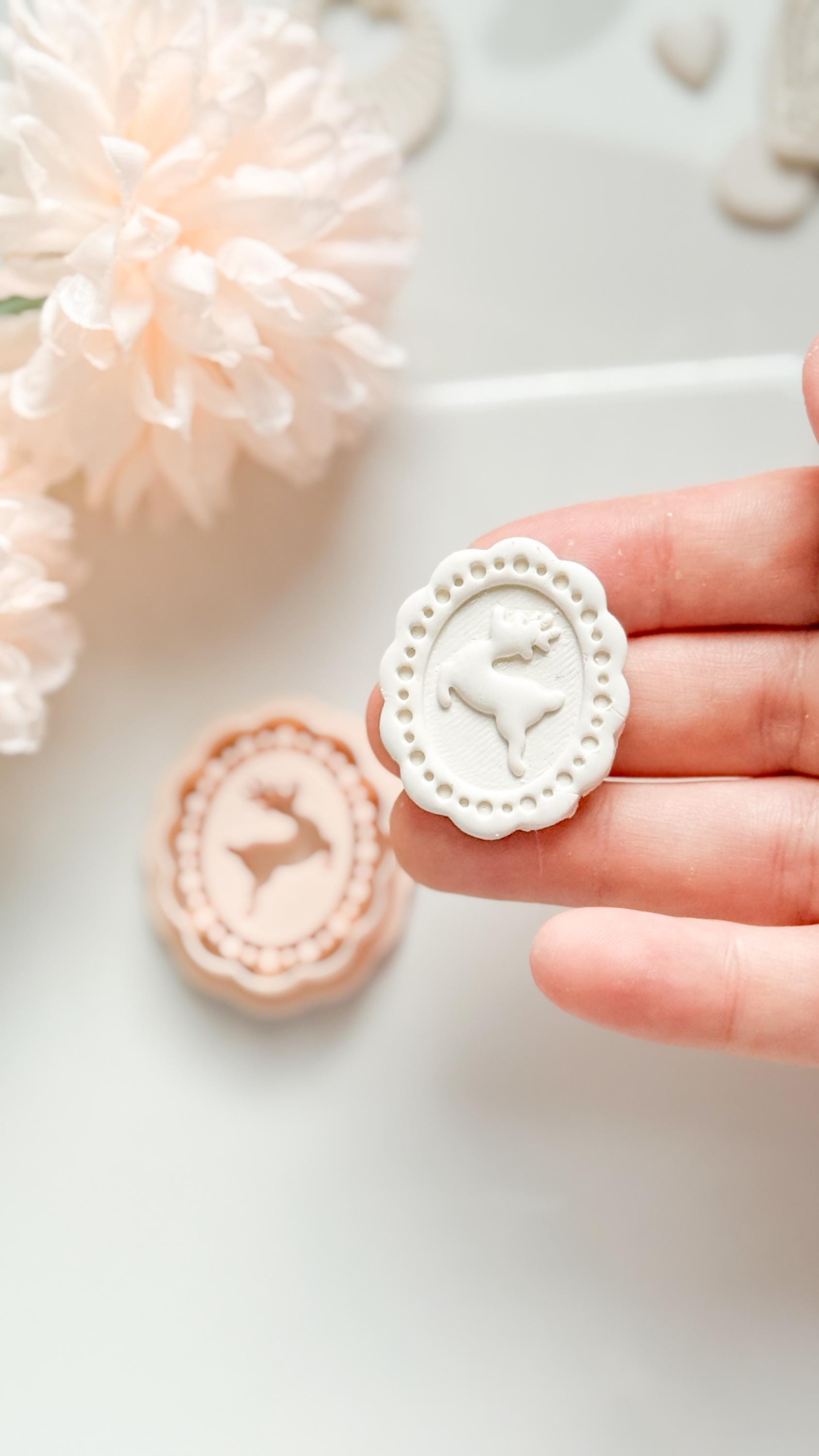 Jolly Deer Clay Cutter: Framed Reindeer Cameo Design