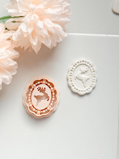Jolly Deer Clay Cutter: Framed Reindeer Cameo Design