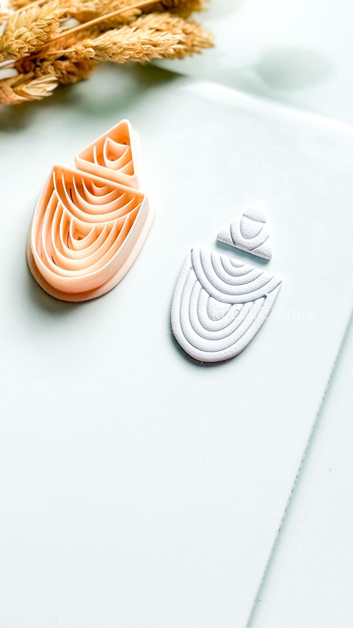 Zuri Polymer Clay Cutter: Layered Drop Shape with Semi-Circle Line Texture