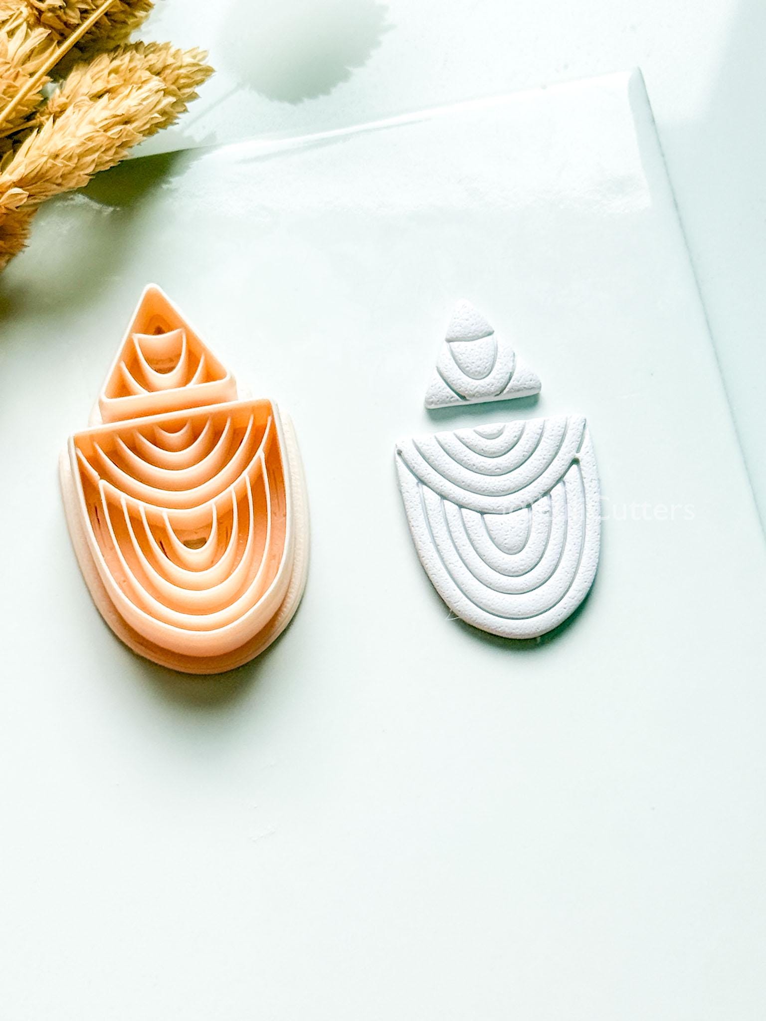 Zuri Polymer Clay Cutter: Layered Drop Shape with Semi-Circle Line Texture