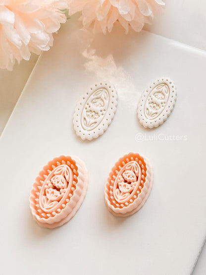 Bloomy Scallop Floral Clay Cutter: Layered Oval with Scalloped Edge