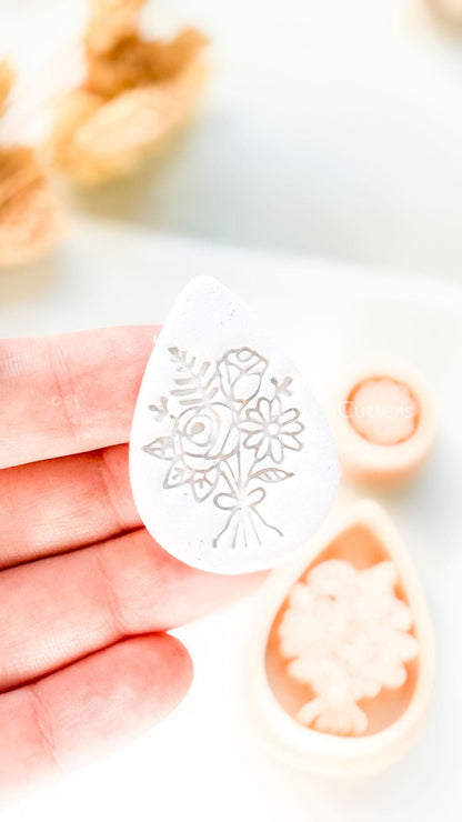 Naris Bouquet Clay Cutter: Layered Floral Teardrop Design