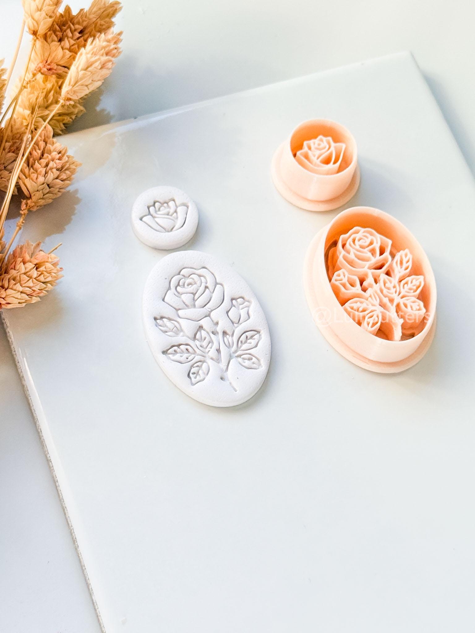 Rose Vera Clay Cutter: Oval Rose Design