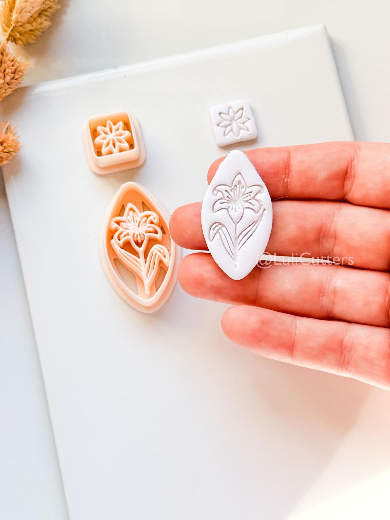 Wild Lilly Clay Cutter: Floral Drop Design