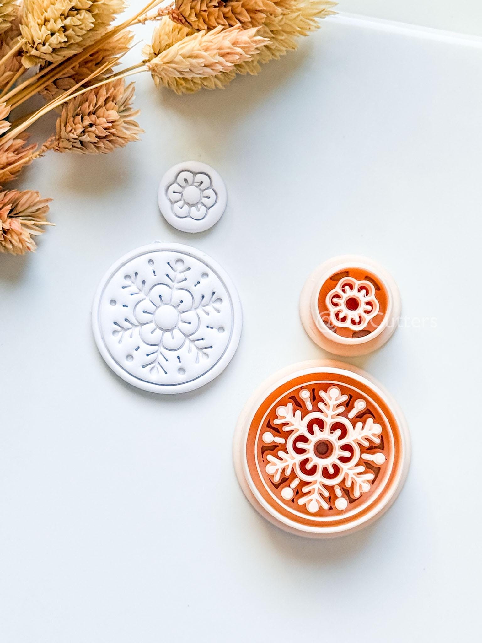 Feya Clay Cutter: Layered Round Floral Snowflake Design