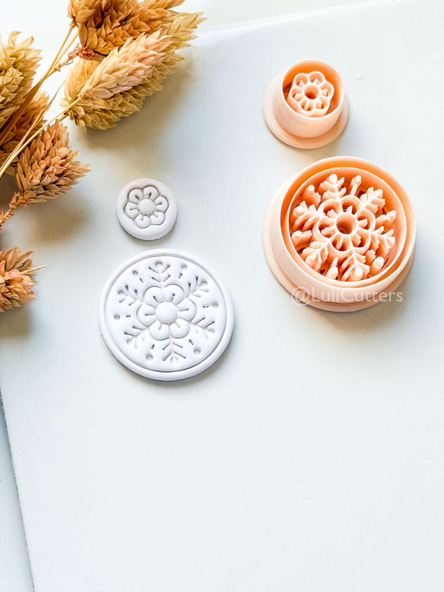 Feya Clay Cutter: Layered Round Floral Snowflake Design