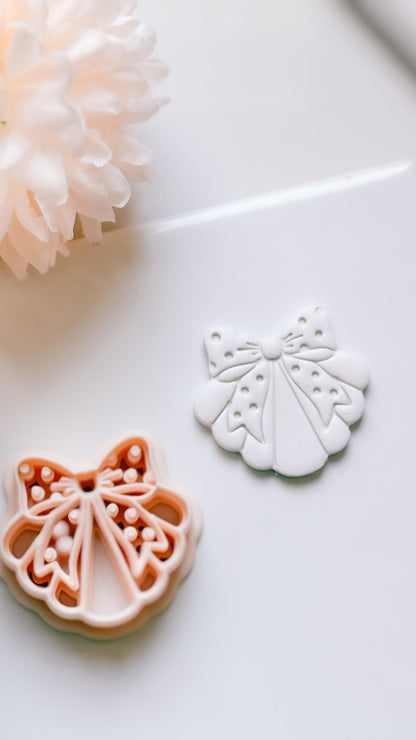 Dottie Bow Cutter: Scalloped Ribbon Shape for Polymer Clay