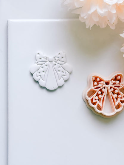 Dottie Bow Cutter: Scalloped Ribbon Shape for Polymer Clay