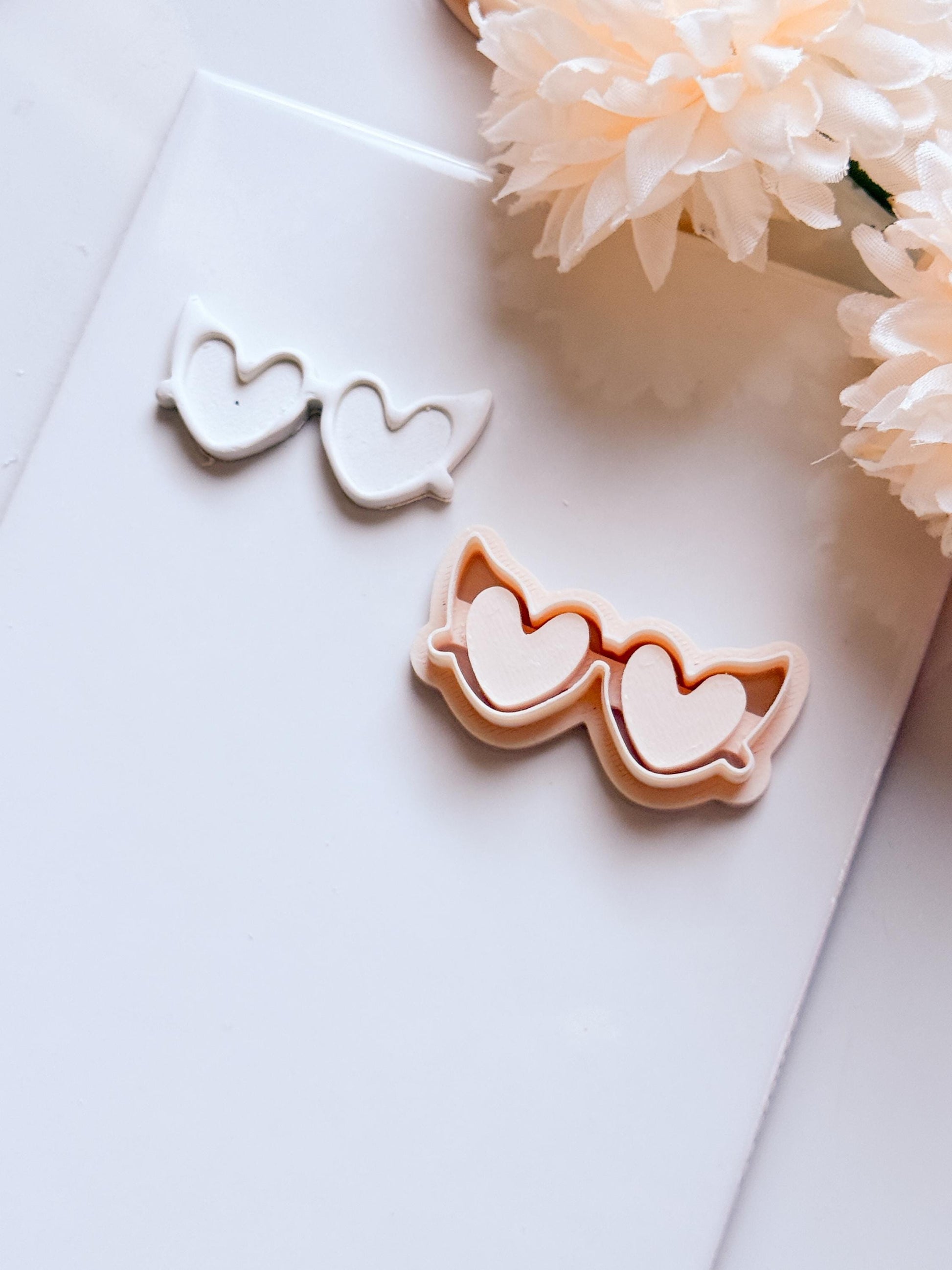 Love Specs Clay Cutter: Heart Glasses Valentine Shape
