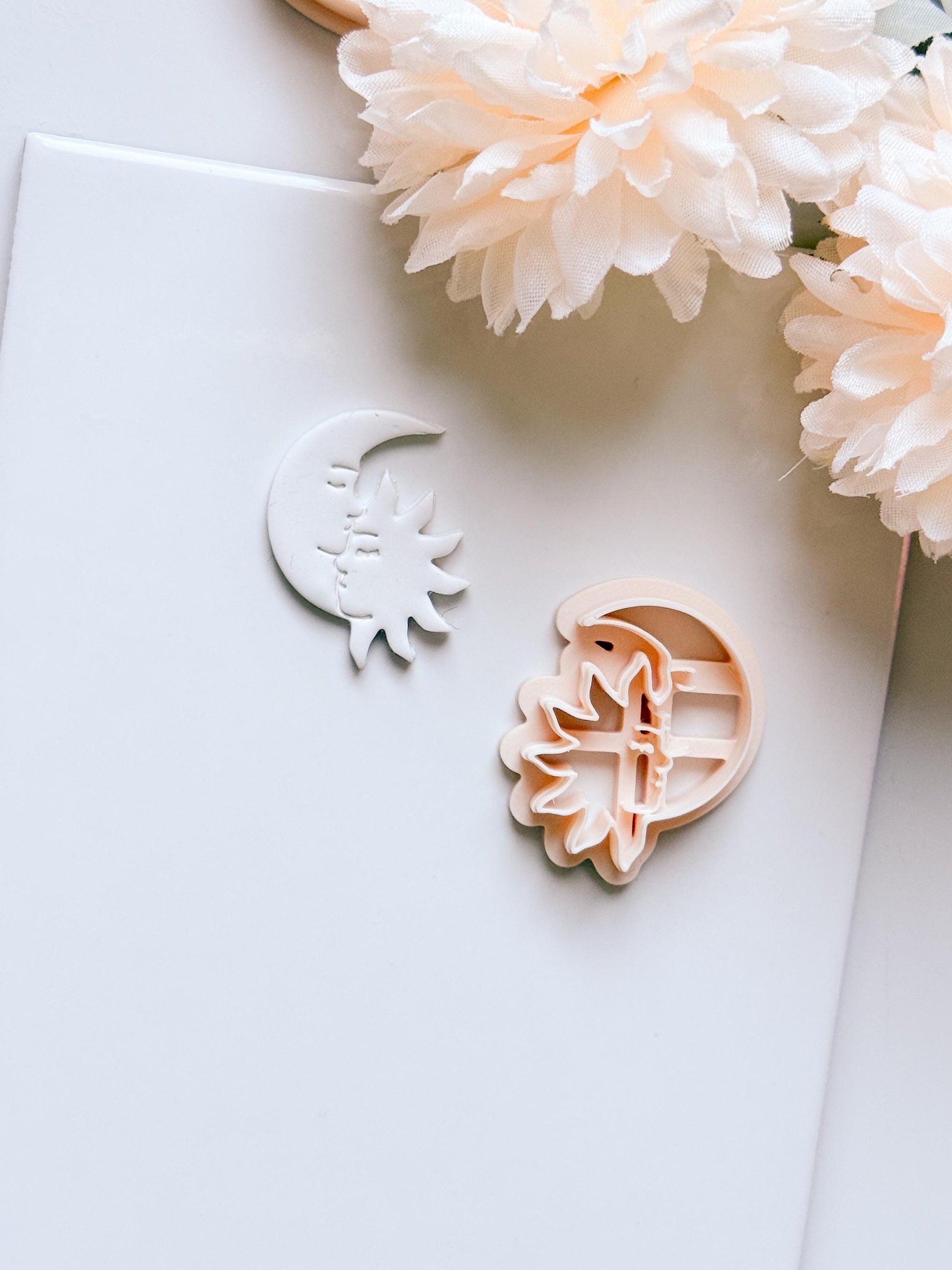 Celestial Kiss Cutter: Sun and Moon Silhouette Shape for Polymer Clay