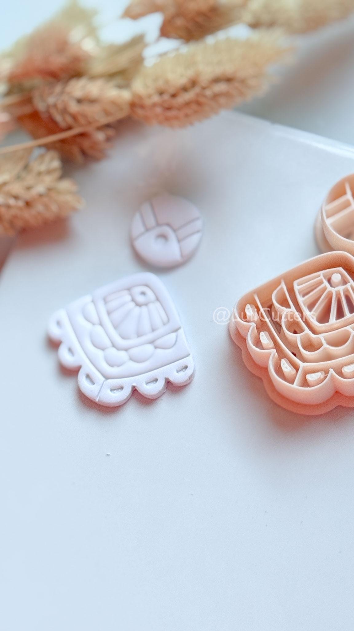 Mariel Clay Cutter: Layered Art Deco Polymer Clay Earring Shape