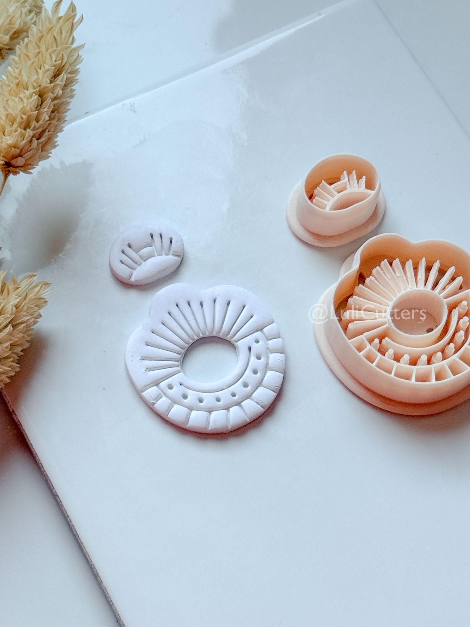 Romy Ray Clay Cutter: Sunburst Polymer Clay Earring Shapes