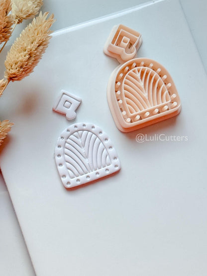 Nura Clay Cutter: Layered Geometric Arch Dangle Design