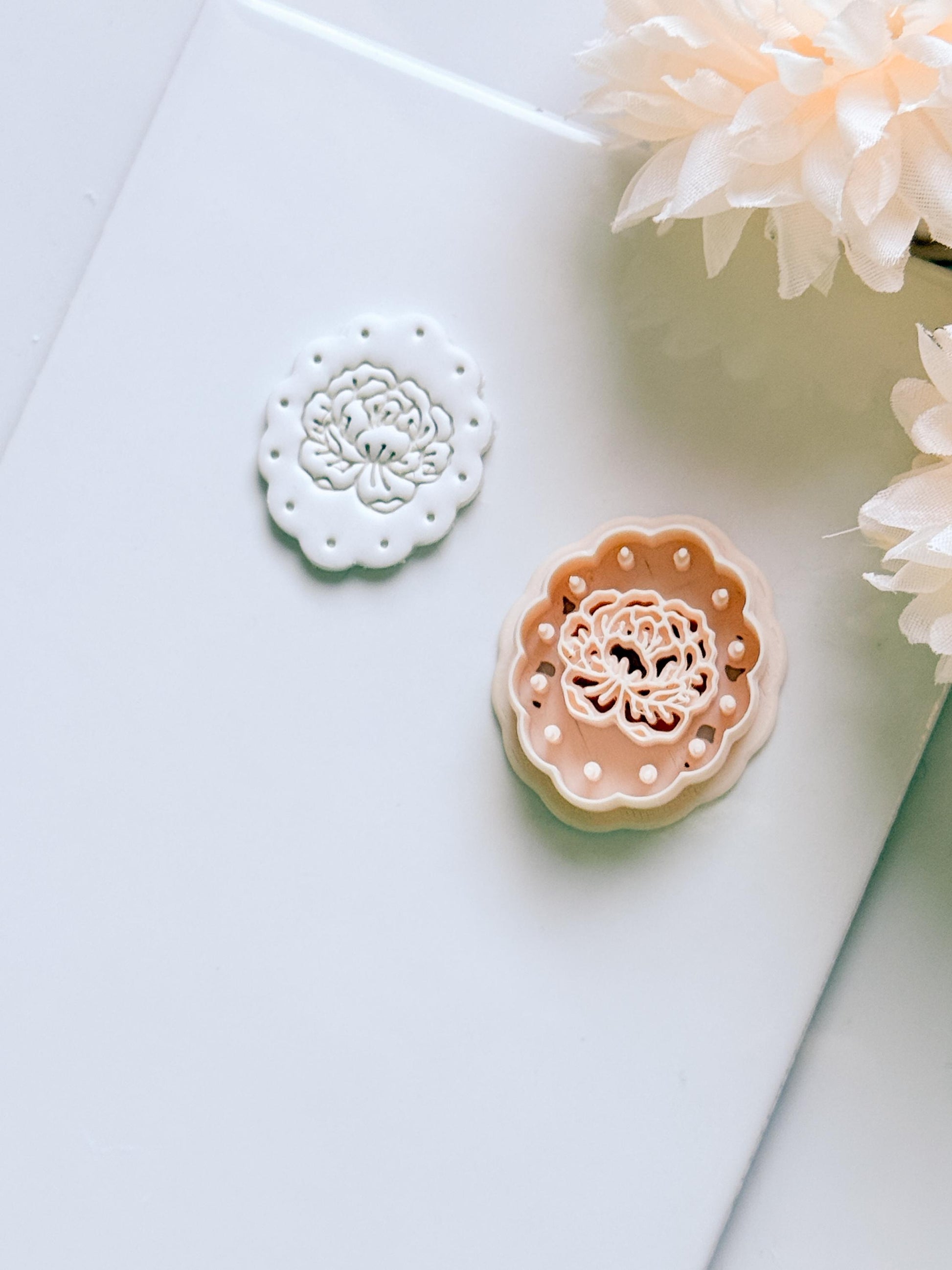Peony Lace Cutter: Scalloped Floral Shape for Polymer Clay