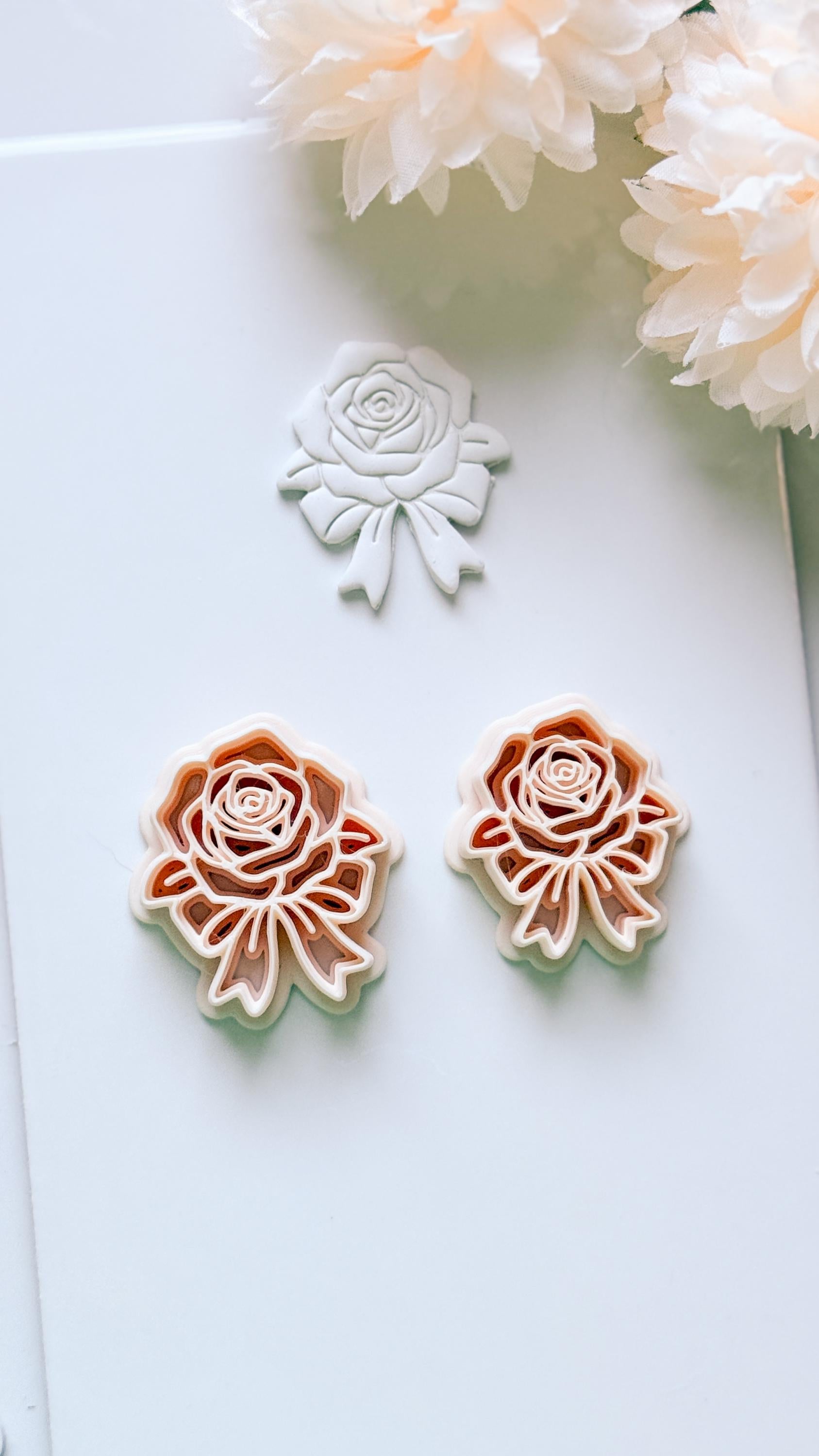 Rozka Cutter: Rose Bow Design for Polymer Clay Earrings