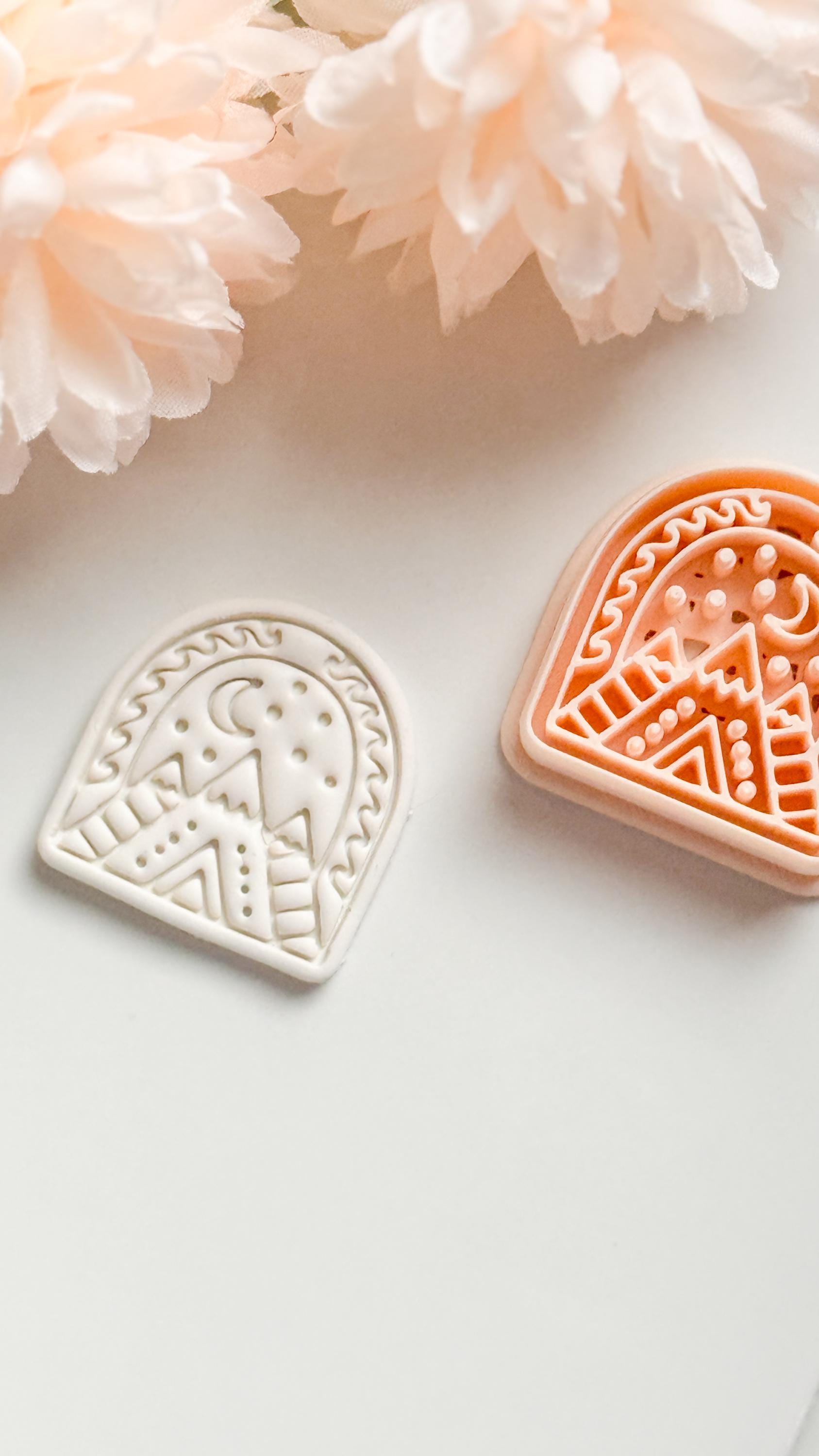 Sera View Clay Cutter: Arch Mountain & Moon Design