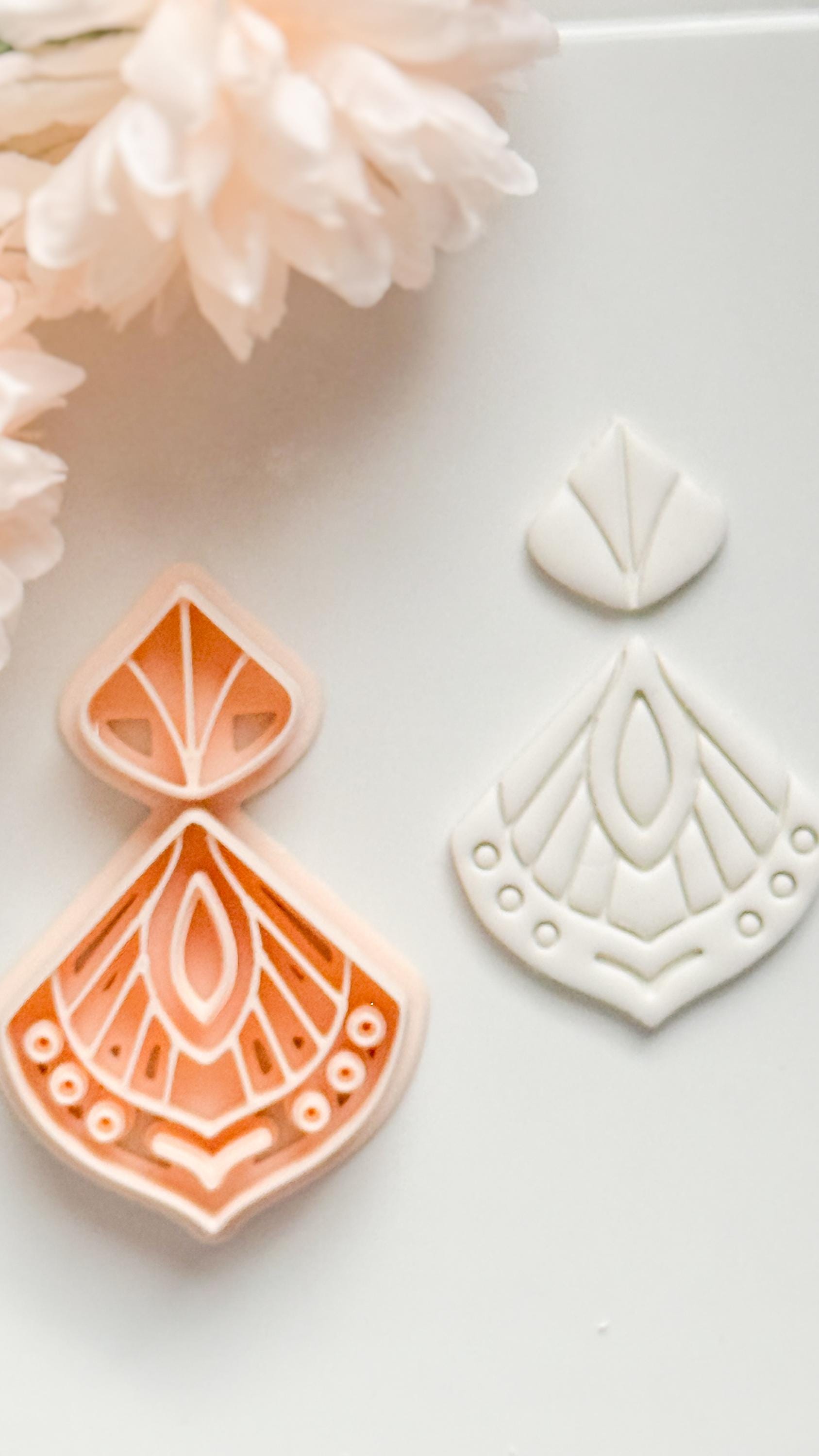 Dalina Fan Clay Cutter: Art Deco Polymer Clay Earring Shape