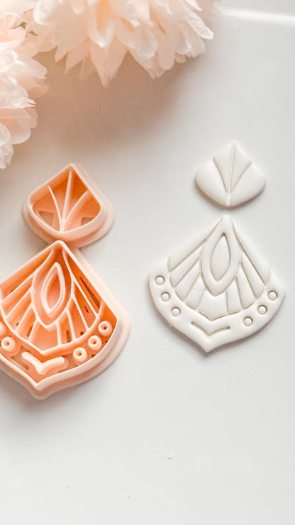 Dalina Fan Clay Cutter: Art Deco Polymer Clay Earring Shape