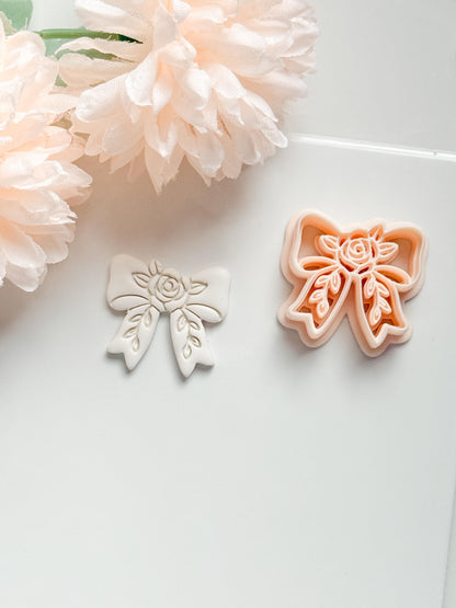 Bow Rosa Floral Clay Cutter: Rose Bloom Bow with Leaf Details