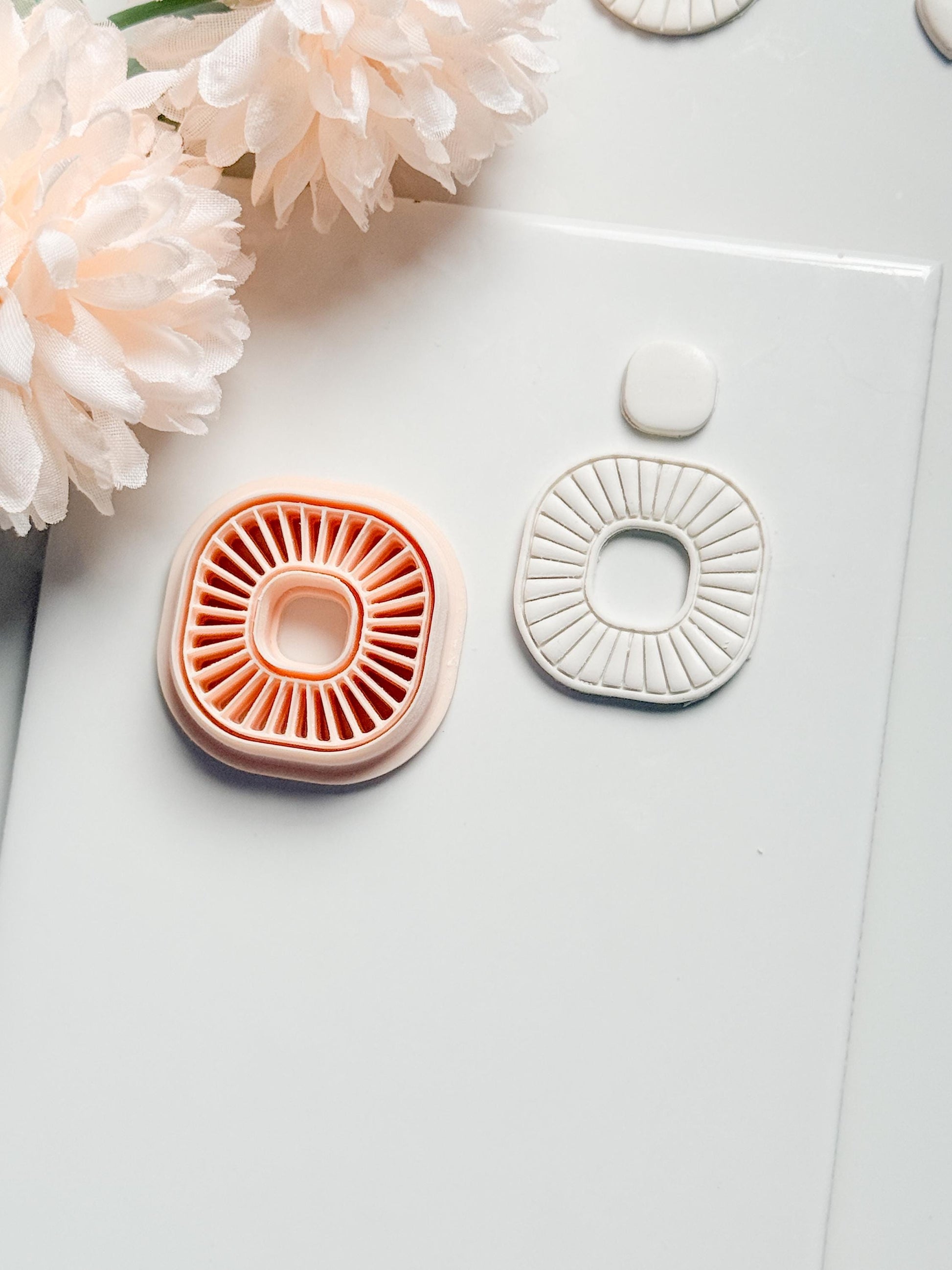 Sunray Square Clay Cutter: Radiating Line Detail for Earrings