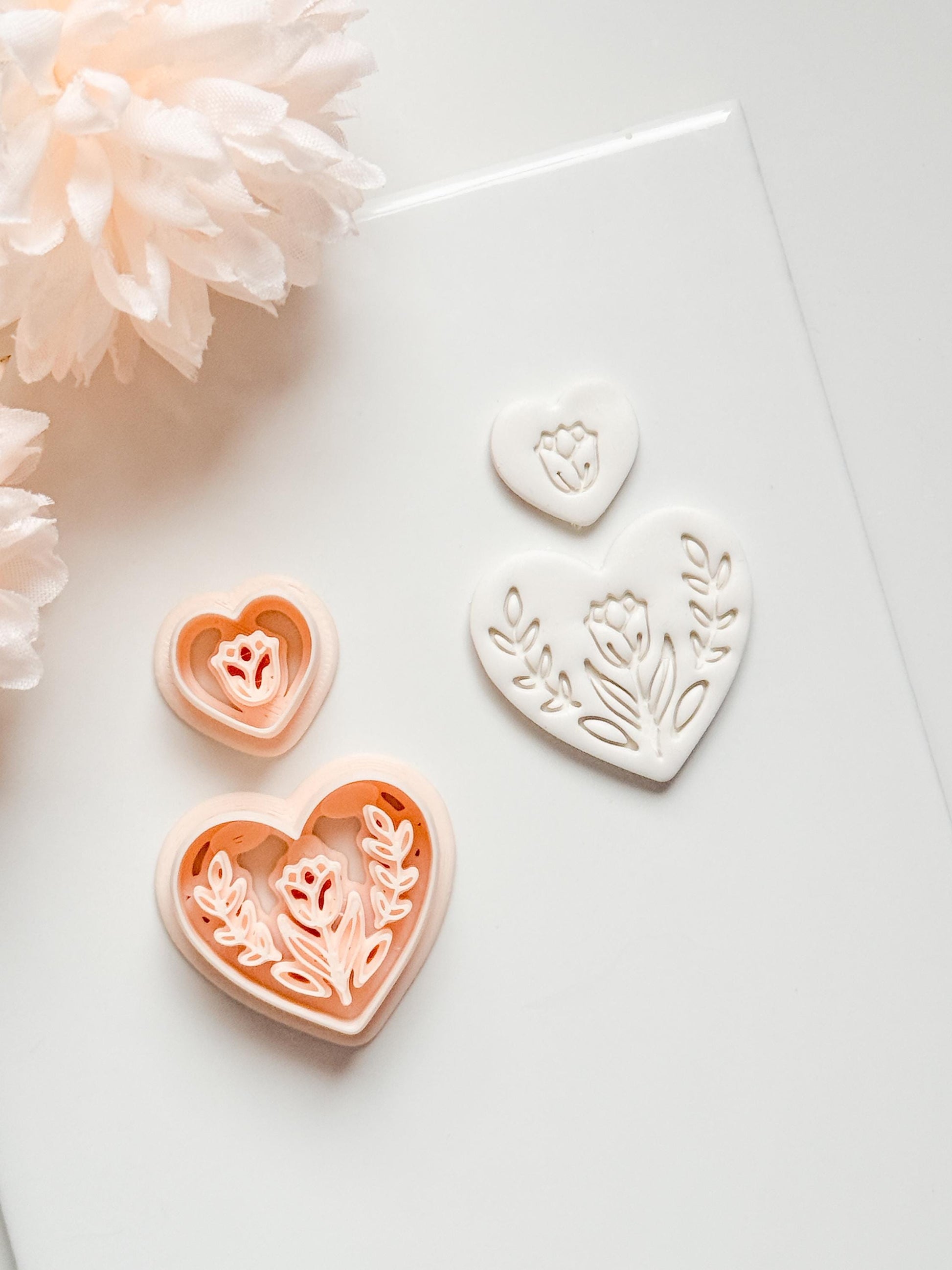 Lorose Heart Clay Cutter: Floral Heart with Botanical Details