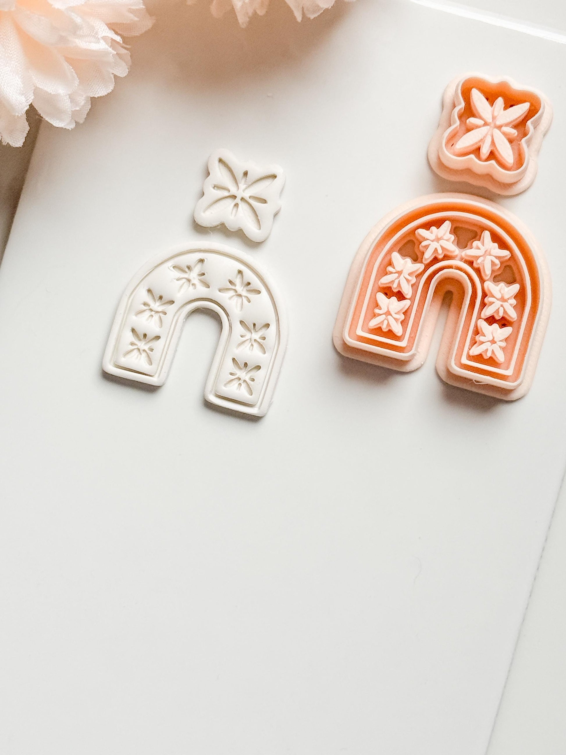 Fern Story Floral Arch Clay Cutter: U-Shape with Botanical Topper