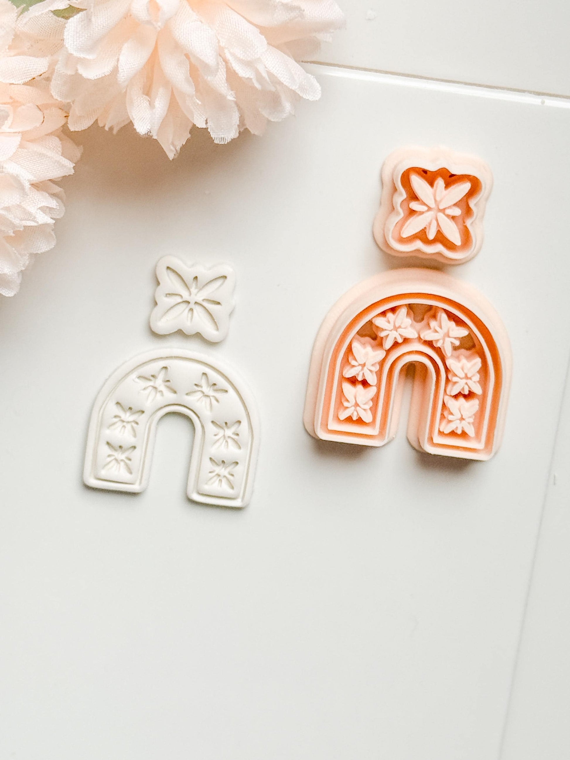 Fern Story Floral Arch Clay Cutter: U-Shape with Botanical Topper