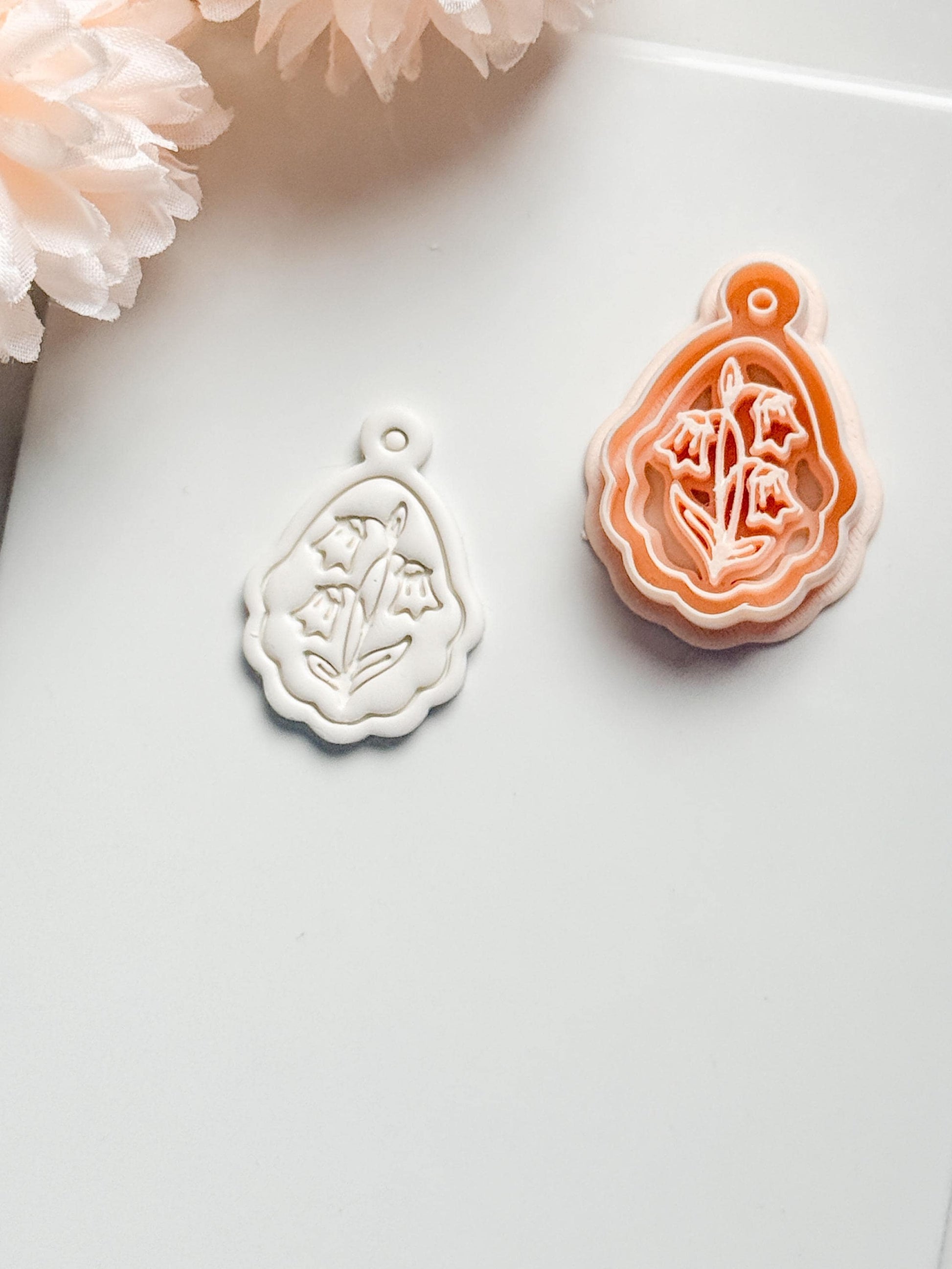 Mira Lilly Clay Cutter: Scalloped Lily of the Valley Pendant Shape