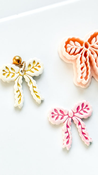 Laurel Loop Bow Clay Cutter: Botanical Ribbon Design