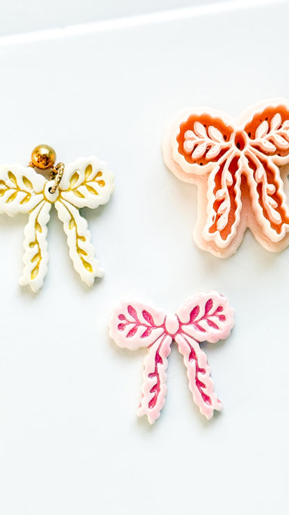 Laurel Loop Bow Clay Cutter: Botanical Ribbon Design