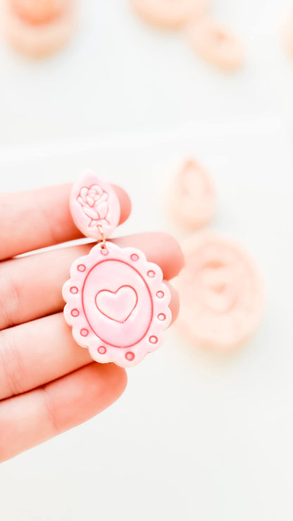 Sweetheart Cameo Clay Cutter: Scalloped Heart Frame Design