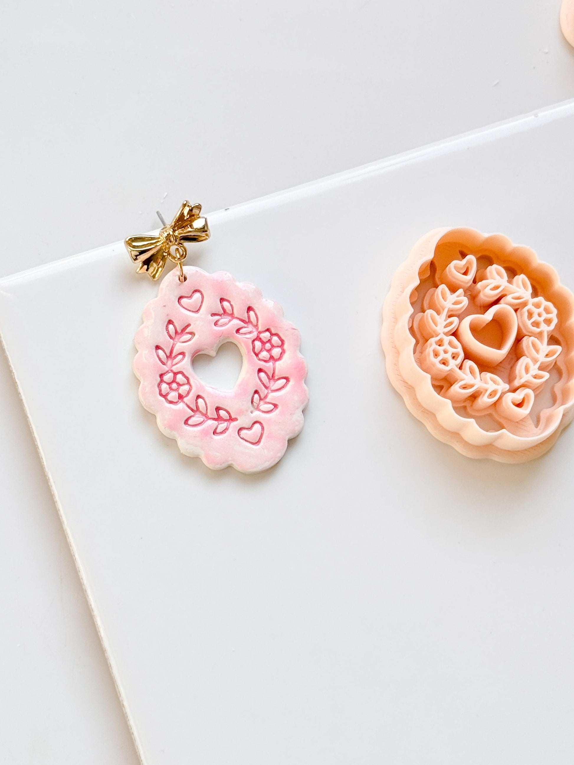Love in Bloom Badge Clay Cutter: Floral Heart Frame Design
