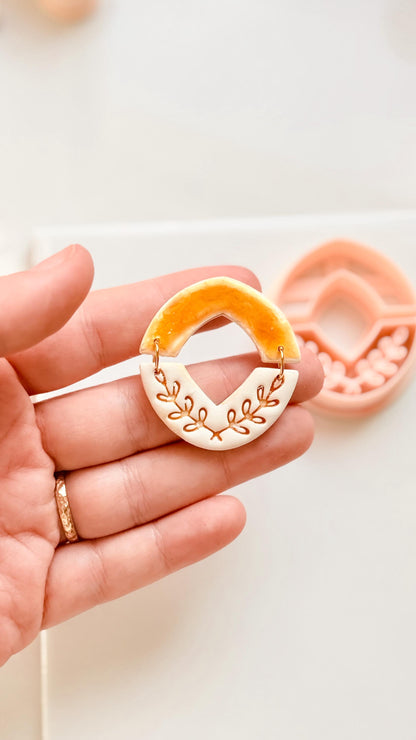 Laurel Arch Duo Clay Cutters: Classic Botanical Frame