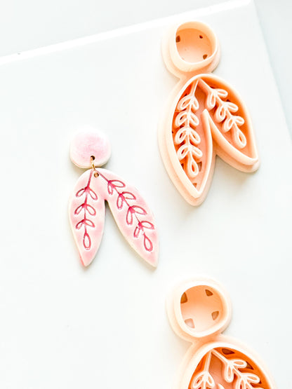 Willow Drop Clay Cutter: Botanical Leaf Dangle Design